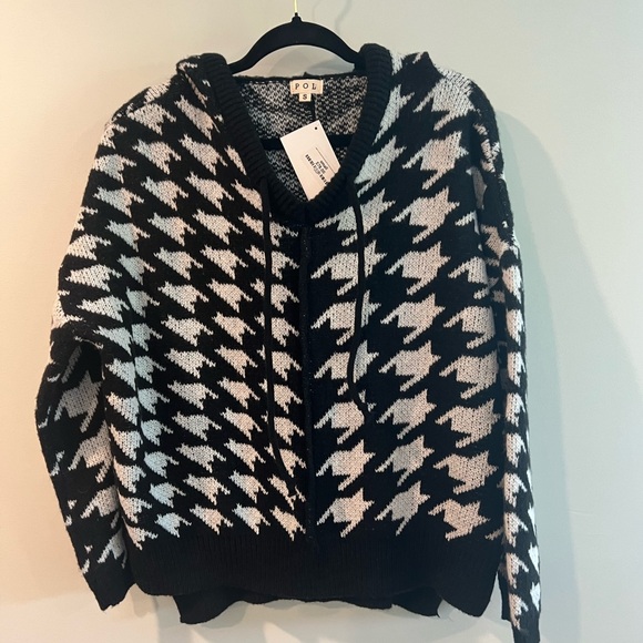 POL What it’s all About Houndstooth Sweater Hoodie NWT SZ Small Soft Fuzzy Boxy - Picture 1 of 16